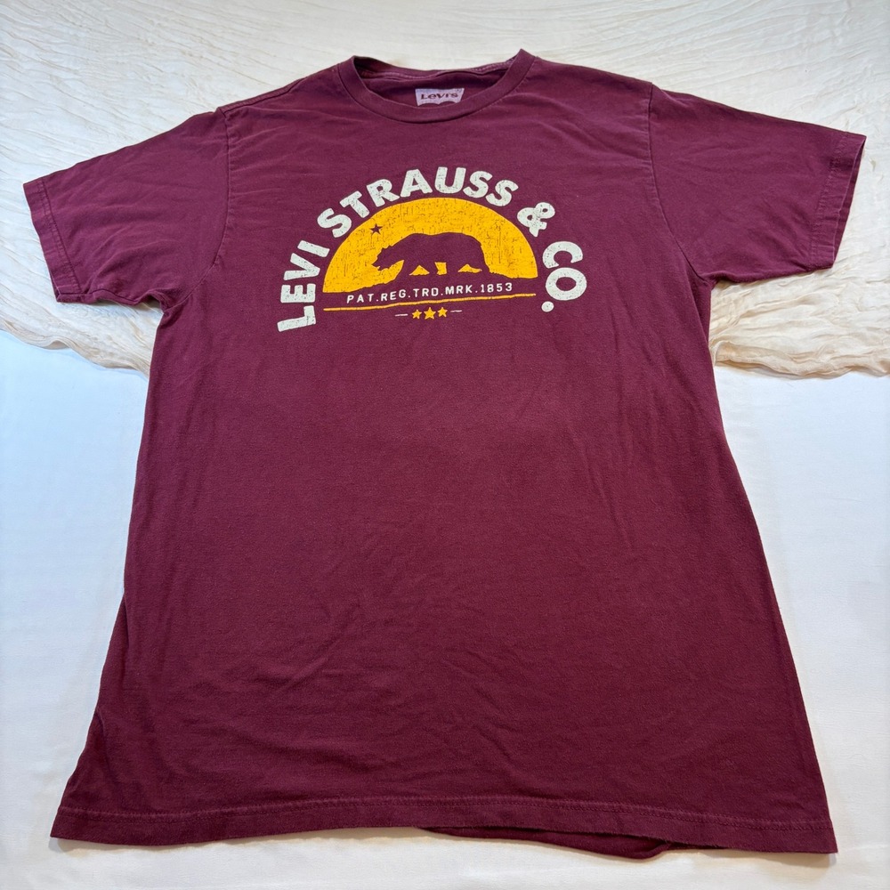 Levi Strauss Co Mens Burgundy‎ Vintage Bear Logo Short Sleeve Tee Size M